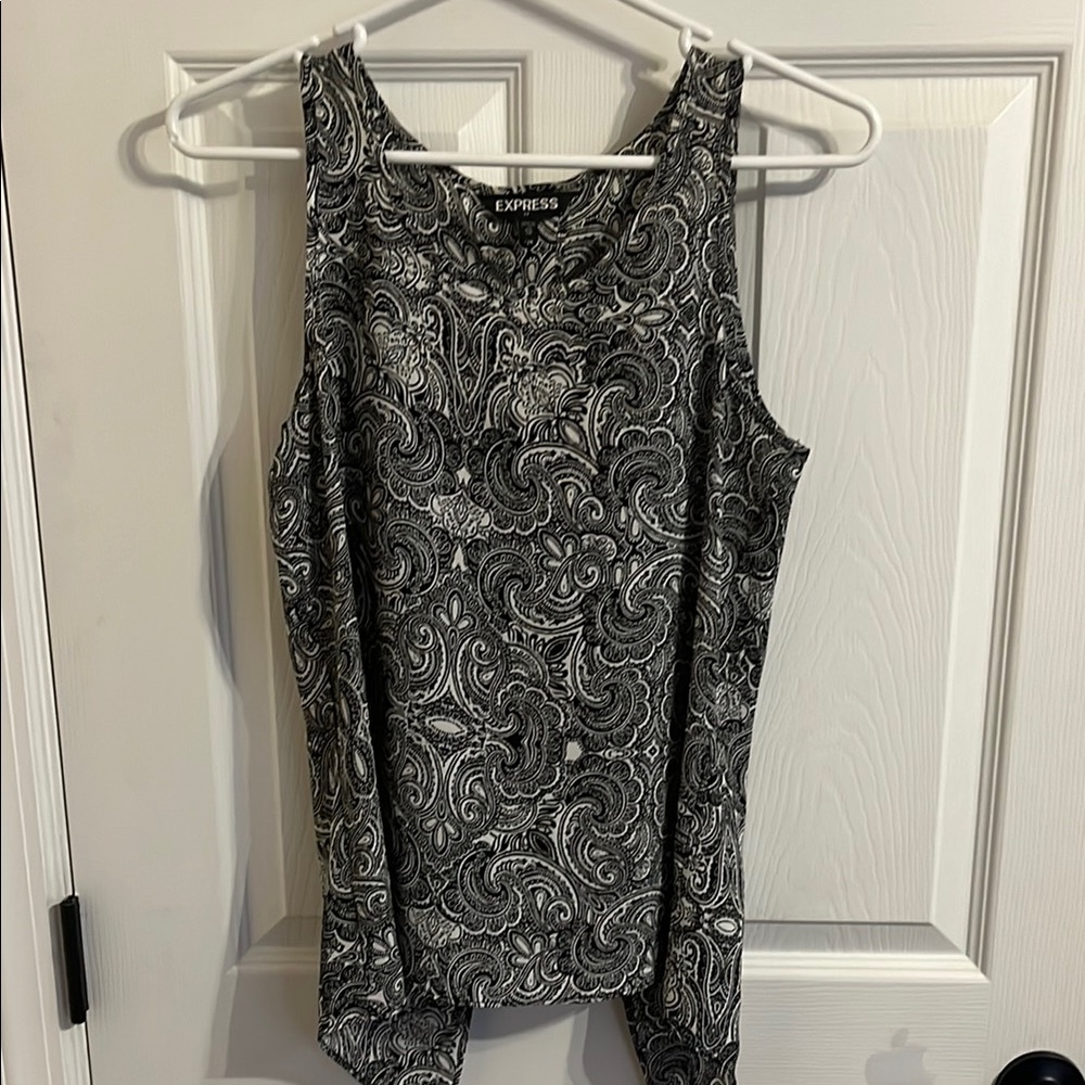 Express Women's Monochrome Paisley Tank Top